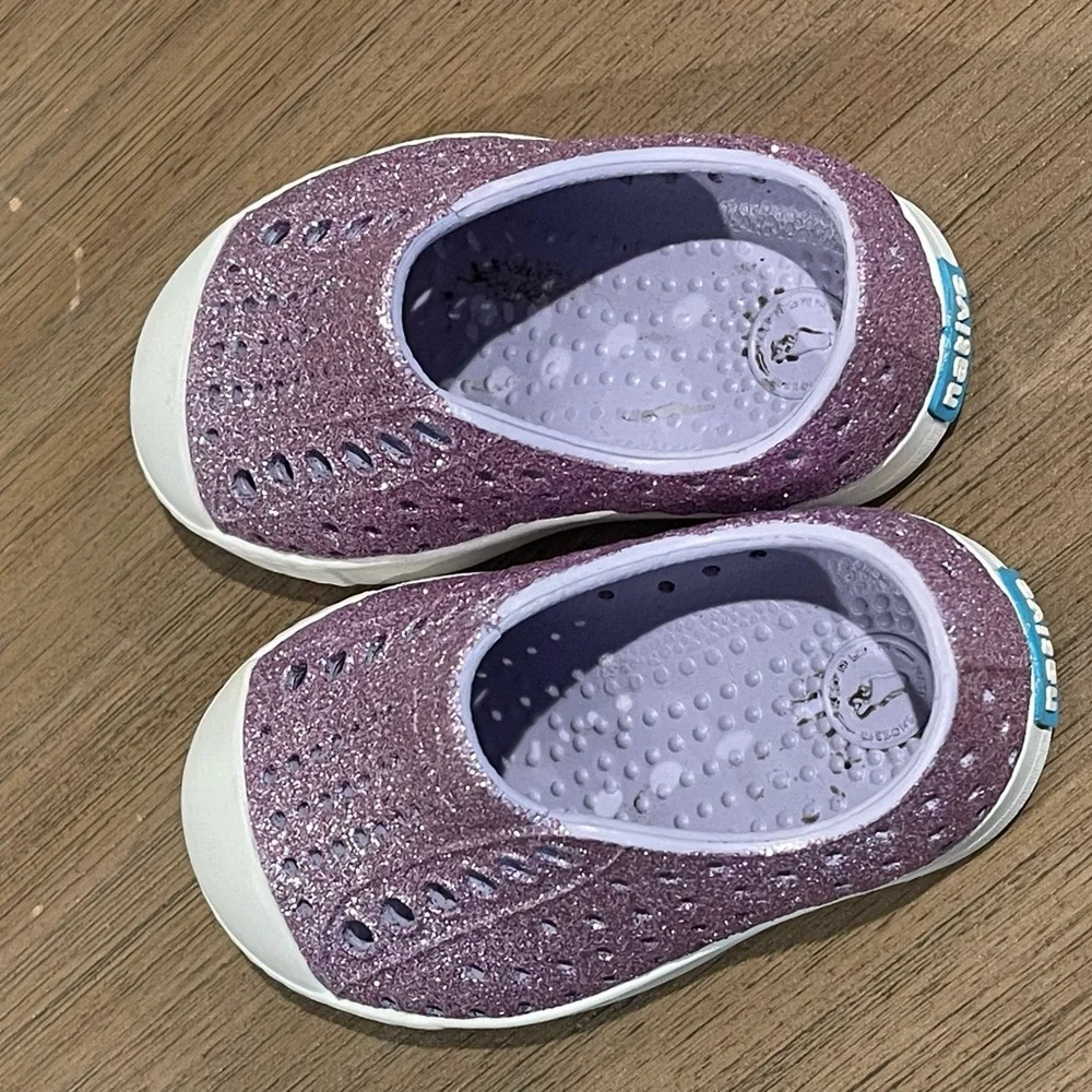 Native purple sparkle shoes